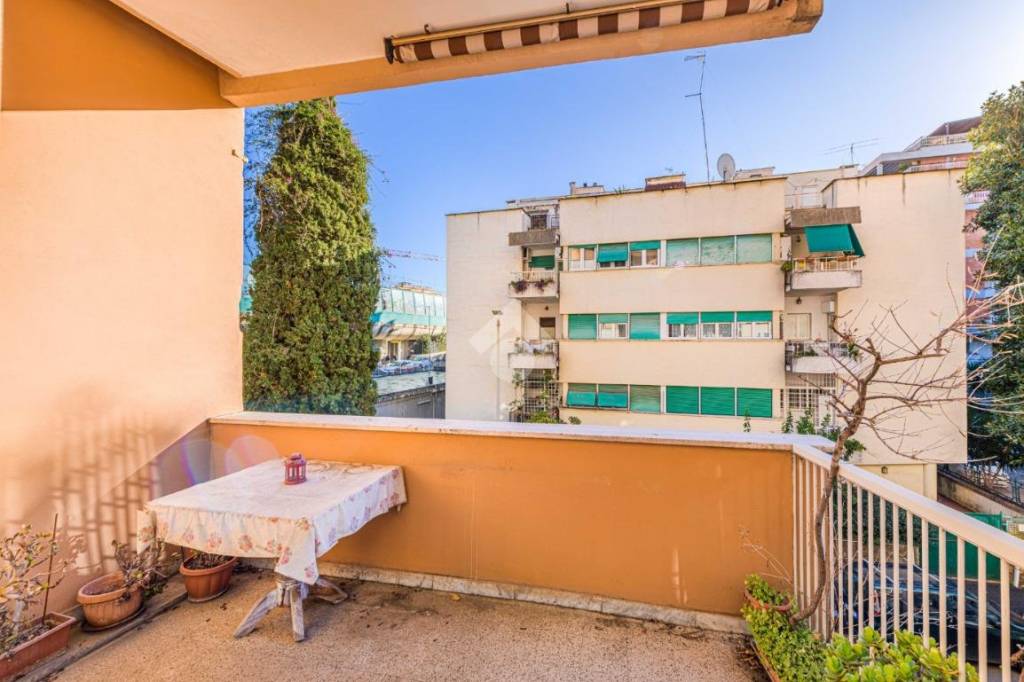 appartamento in vendita a Roma in zona Aurelio