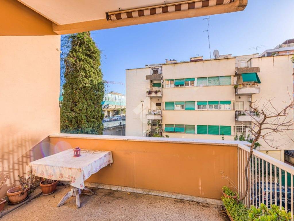 appartamento in vendita a Roma in zona Aurelio