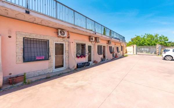 appartamento in vendita a Roma in zona Castel di Leva