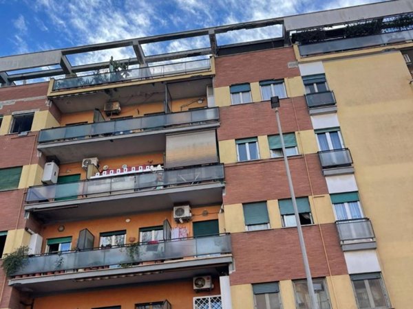 appartamento in vendita a Roma in zona Ostia