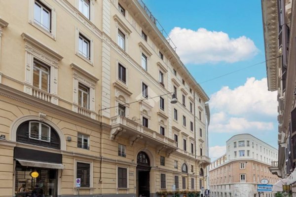 appartamento in vendita a Roma in zona Ludovisi/Sallustiano