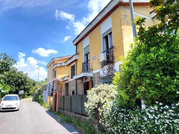 casa indipendente in vendita a Roma in zona Giuliano Dalmata