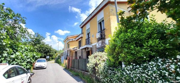 casa indipendente in vendita a Roma in zona Giuliano Dalmata