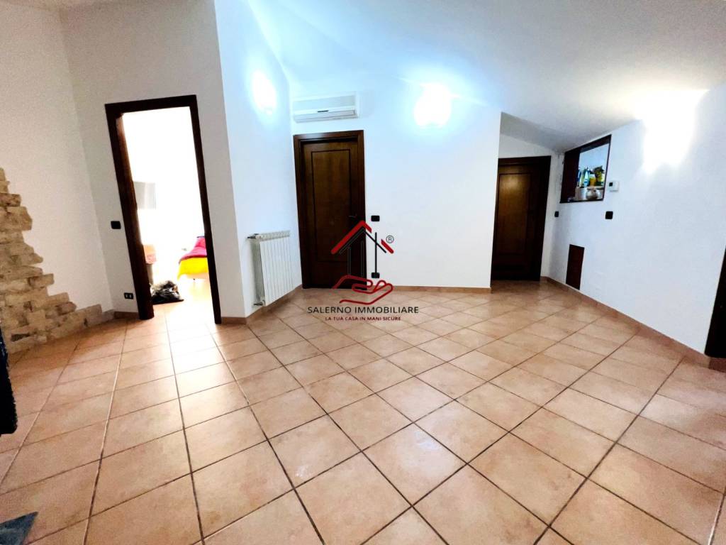 appartamento in vendita a Roma in zona Acilia