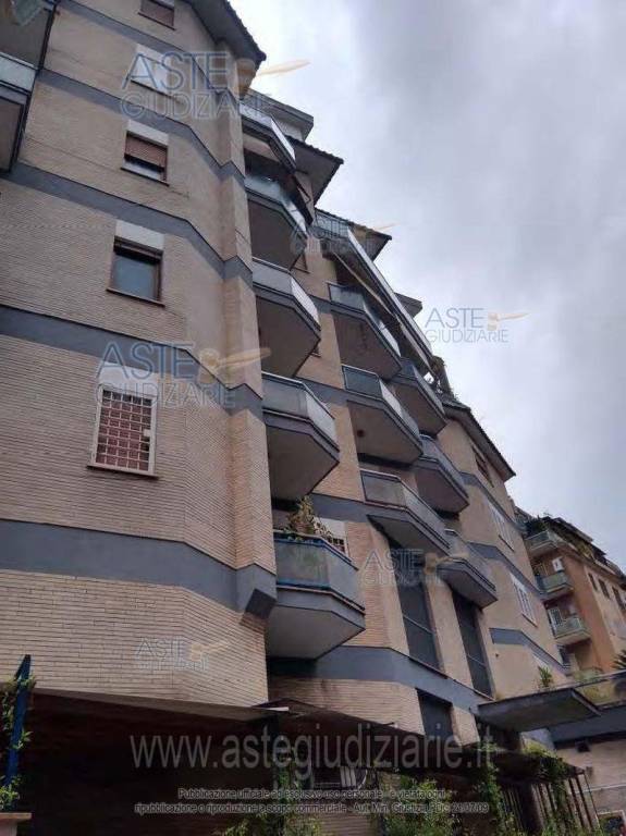 appartamento in vendita a Roma in zona Aurelio