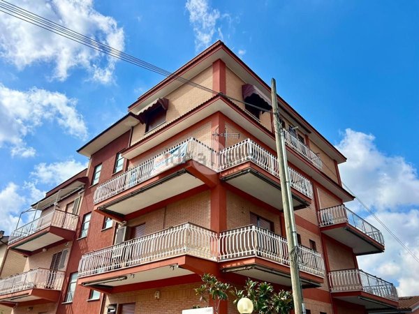 appartamento in vendita a Roma in zona Colle Prenestino