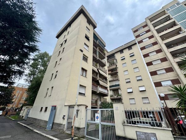 appartamento in vendita a Roma in zona Ponte Mammolo