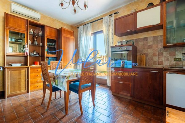 casa indipendente in vendita a Roma in zona Massimina/Casal Lumbroso