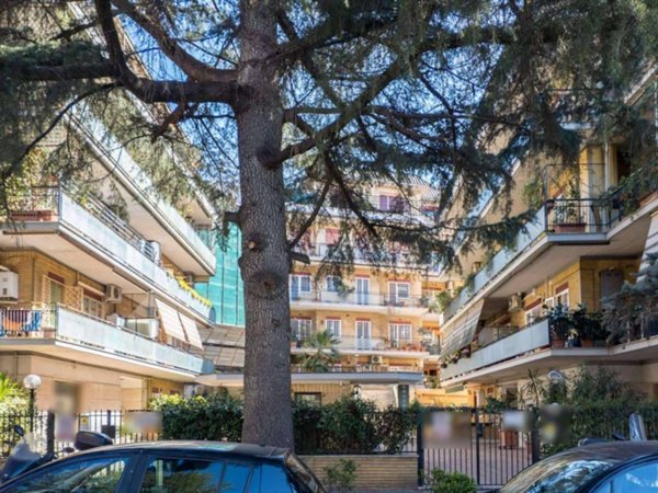 appartamento in vendita a Roma in zona Gianicolense