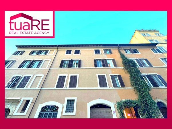 appartamento in vendita a Roma in zona Rione Monti/Campitelli