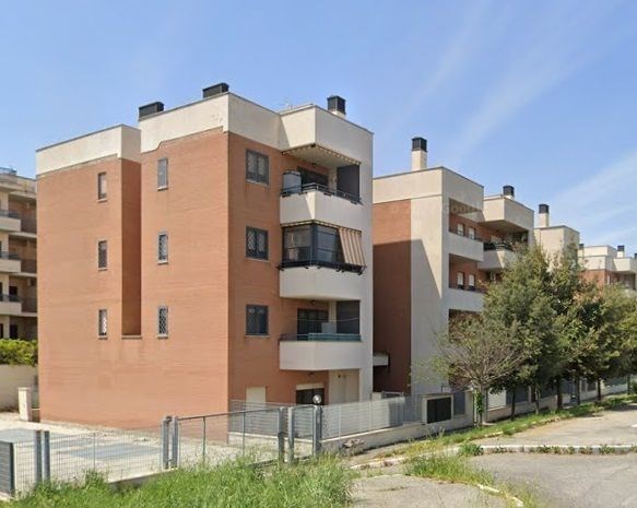 appartamento in vendita a Roma in zona Ponte di Nona