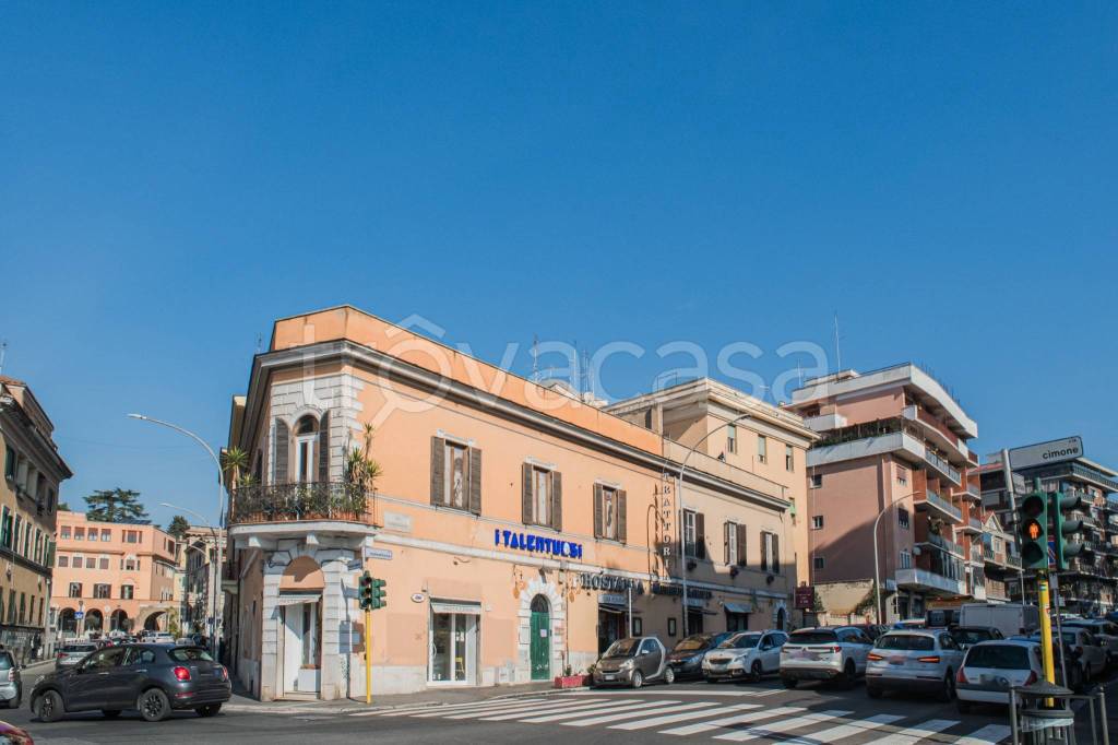 trivano in vendita a Roma in zona Nomentano