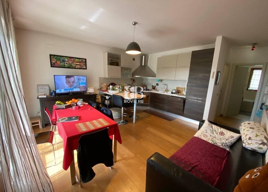 casa indipendente in vendita a Roma in zona Massimina/Casal Lumbroso