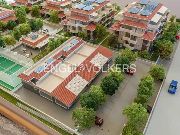 negozio in vendita a Roma in zona Finocchio