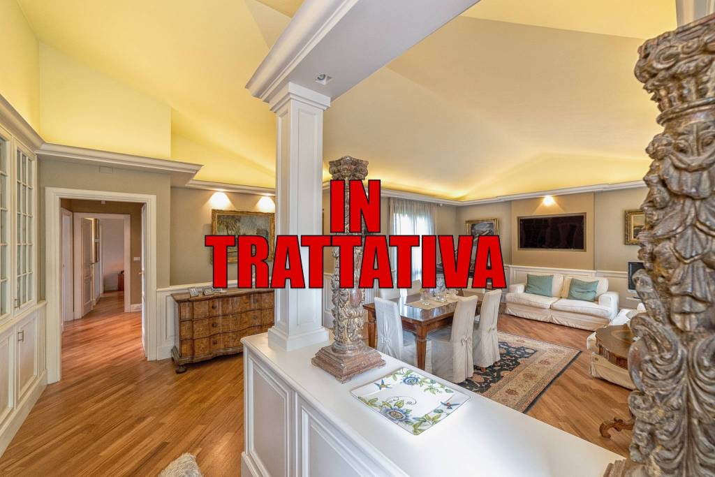 casa indipendente in vendita a Roma in zona EUR