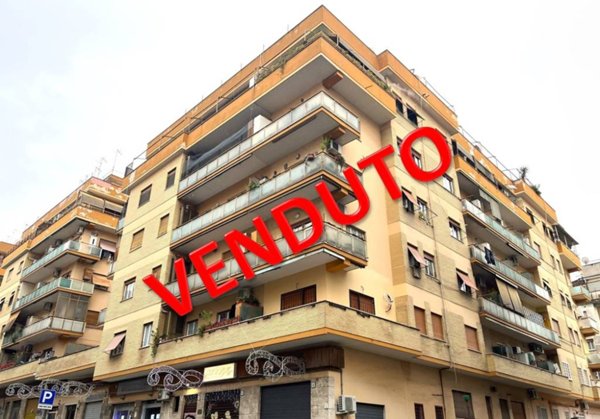 appartamento in vendita a Roma in zona Prenestino-Centocelle
