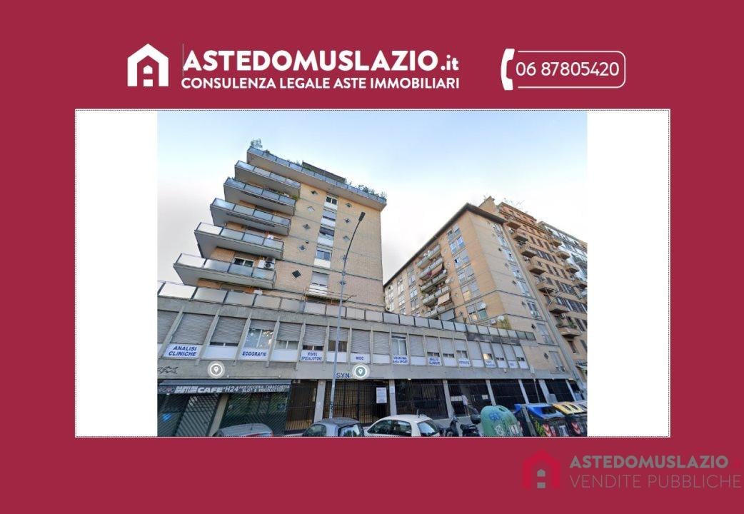 appartamento in vendita a Roma in zona Ostiense