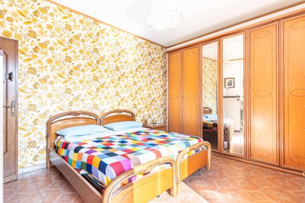casa indipendente in vendita a Roma in zona Casal Palocco