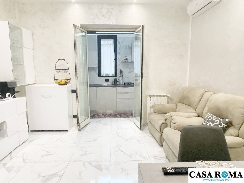 appartamento in vendita a Roma in zona Primavalle