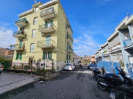 casa indipendente in vendita a Roma in zona Tomba di Nerone