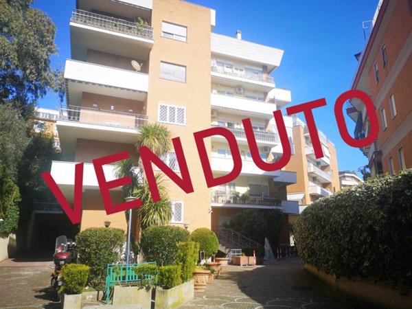 appartamento in vendita a Roma in zona Centro Storico