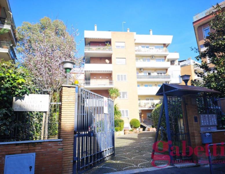 appartamento in vendita a Roma