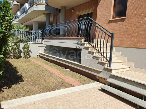 appartamento in vendita a Roma in zona Borghesiana