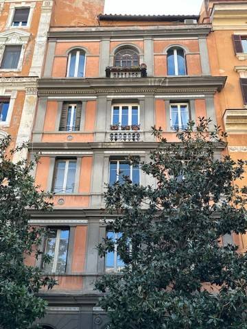 appartamento in vendita a Roma in zona Celio