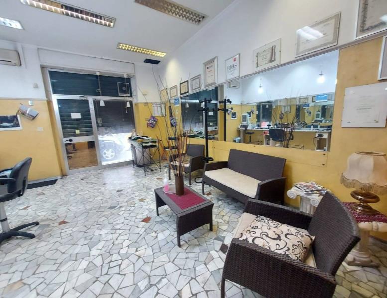 locale commerciale in vendita a Roma in zona Prenestino-Centocelle