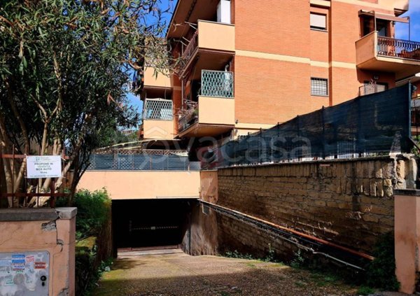 casa indipendente in vendita a Roma in zona Finocchio