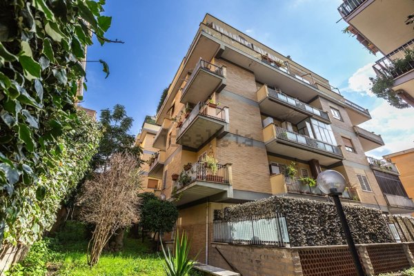 appartamento in vendita a Roma in zona Primavalle