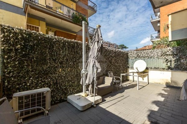 appartamento in vendita a Roma in zona Primavalle