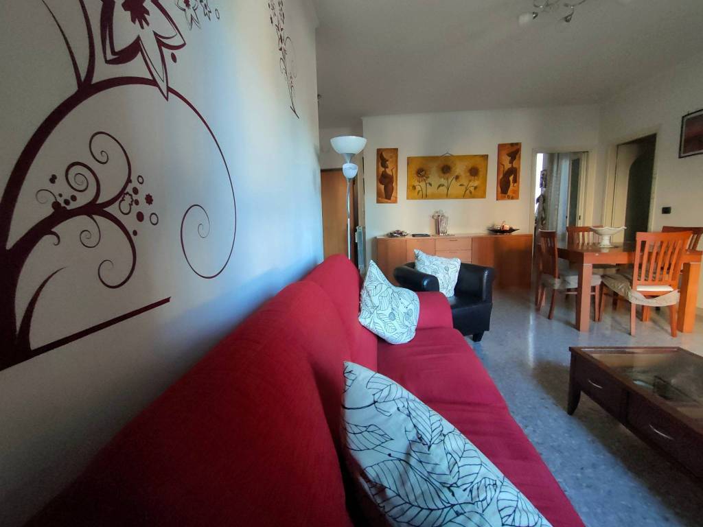 appartamento in vendita a Roma in zona Appio Claudio