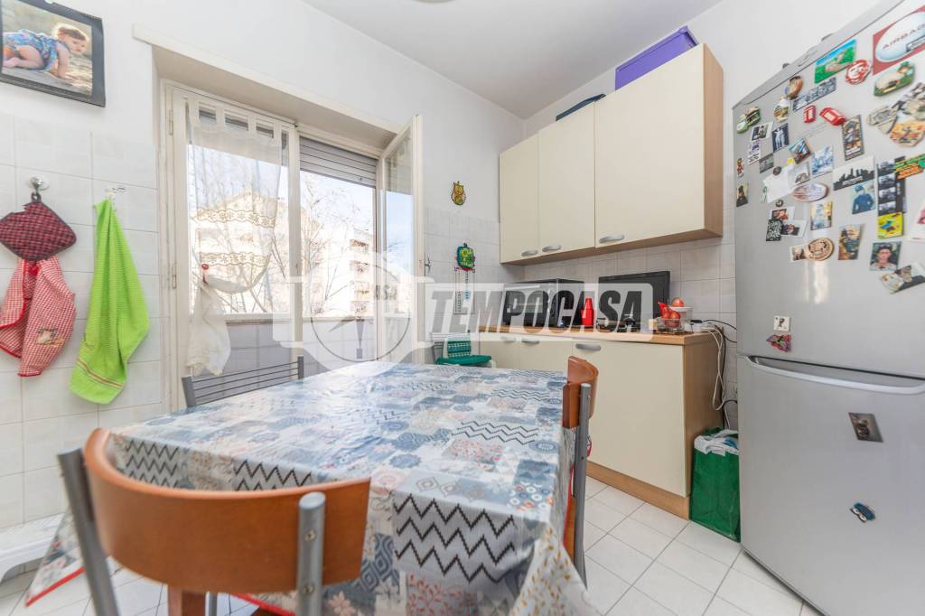 appartamento in vendita a Roma in zona Don Bosco