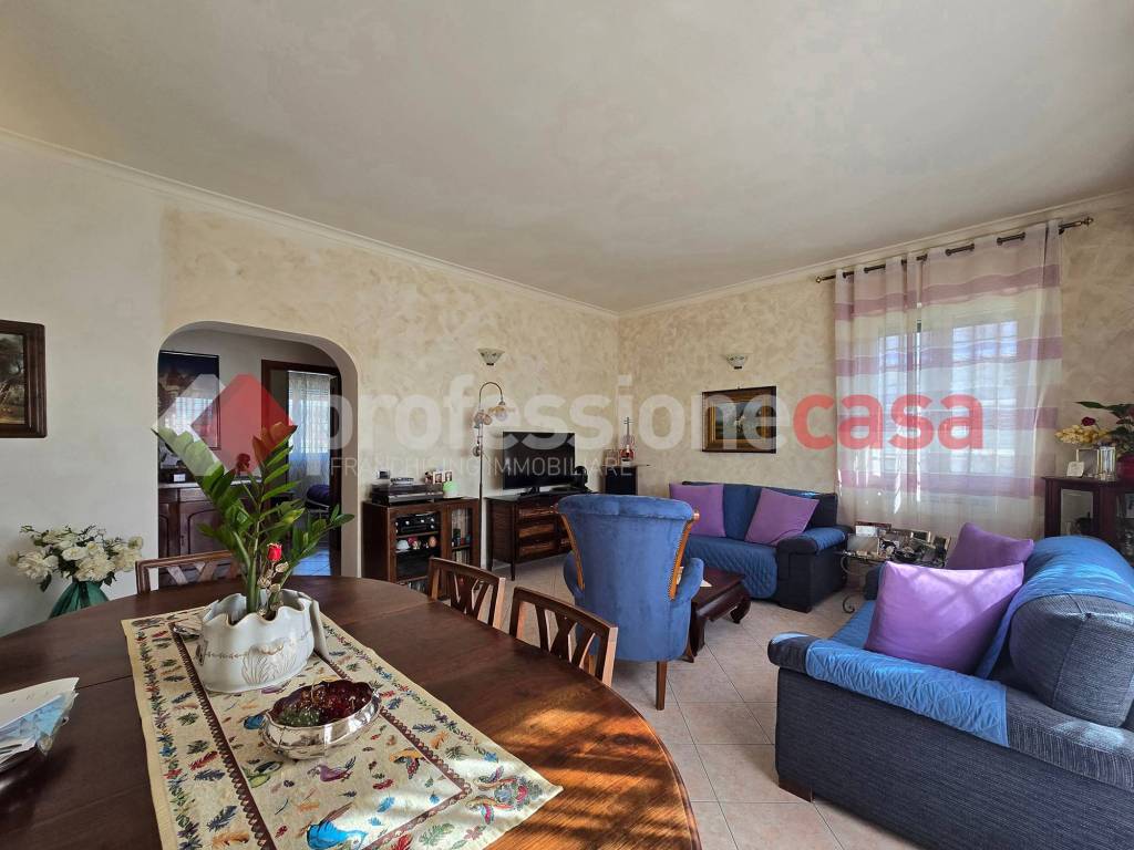 appartamento in vendita a Roma in zona Trastevere