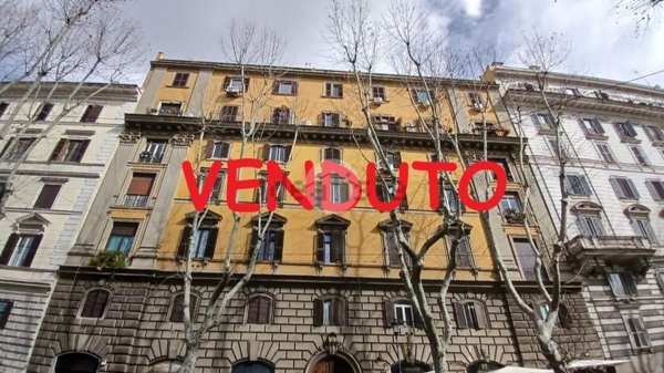 appartamento in vendita a Roma in zona Esquilino