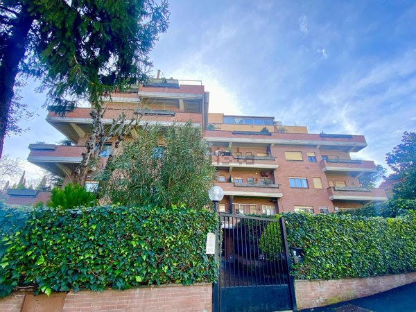 appartamento in vendita a Roma in zona Aurelio