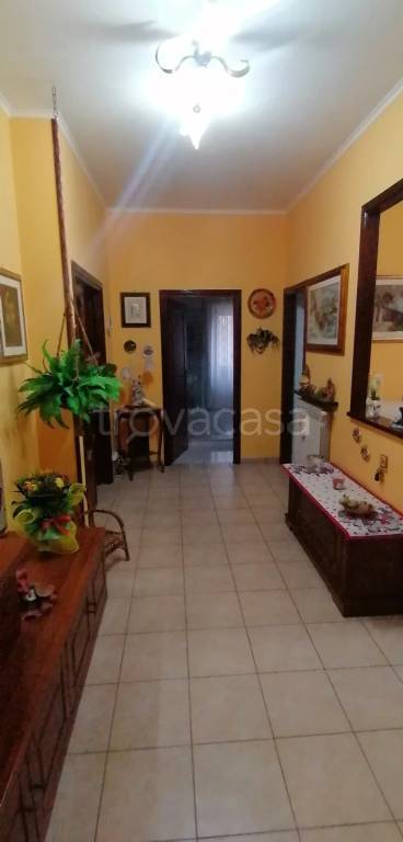 appartamento in vendita a Roma in zona Tor Bella Monaca
