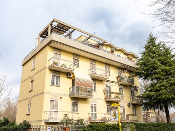 appartamento in vendita a Roma in zona Pietralata
