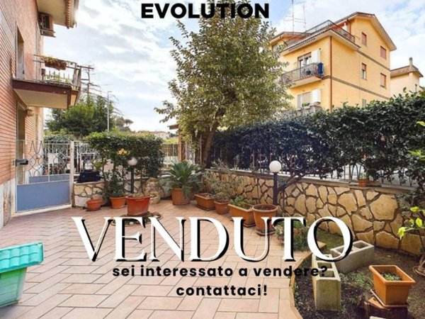 appartamento in vendita a Roma in zona Prima Porta