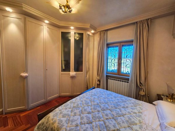 casa indipendente in vendita a Roma in zona Finocchio