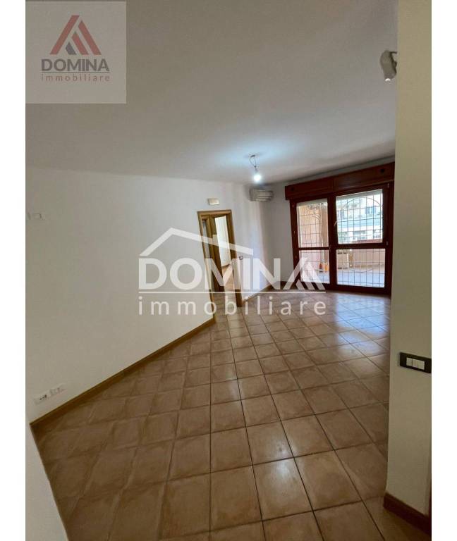 appartamento in vendita a Roma in zona Ponte di Nona
