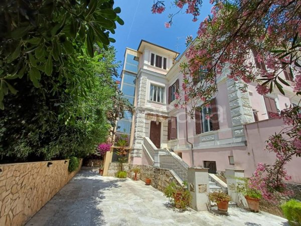 casa indipendente in vendita a Roma in zona Gianicolense