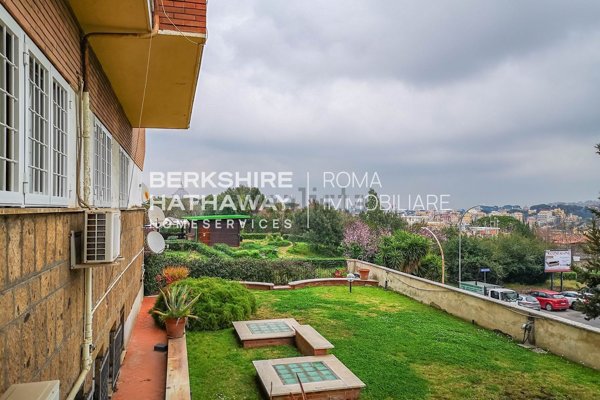 appartamento in vendita a Roma in zona Aurelio