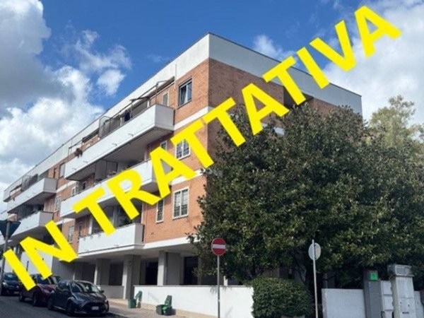 appartamento in vendita a Roma in zona Casal Monastero