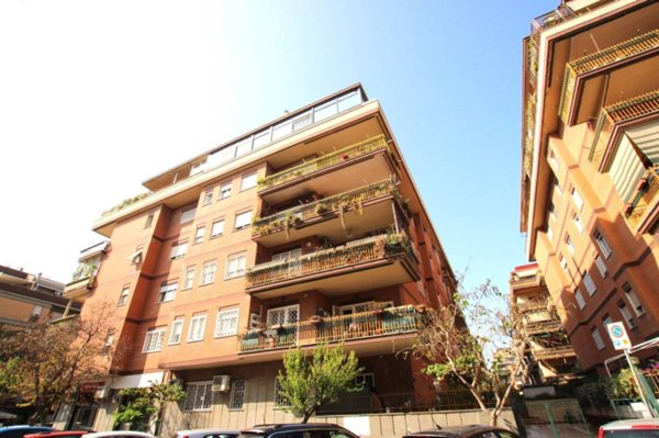 appartamento in vendita a Roma in zona Ostia