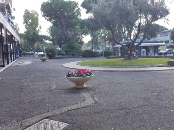 appartamento in vendita a Roma in zona Casal Palocco
