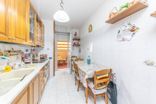 appartamento in vendita a Roma in zona Torre Gaia