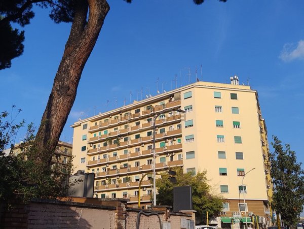 appartamento in vendita a Roma in zona Portuense