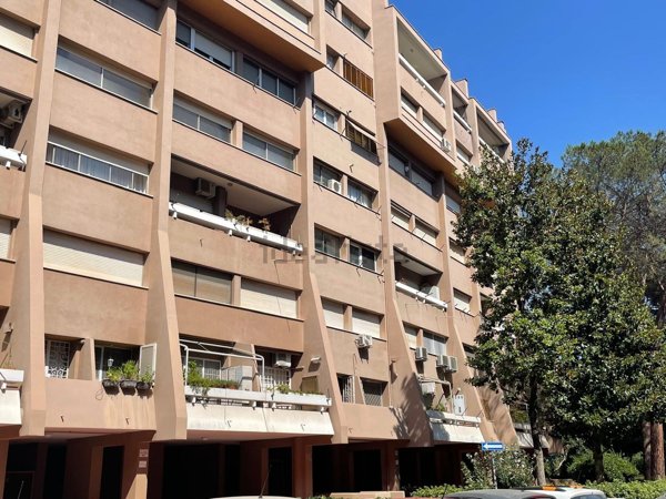 appartamento in vendita a Roma in zona Giuliano Dalmata